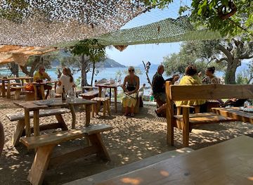 greece/skiathos/restaurant/kehria-tarsanas-taverna