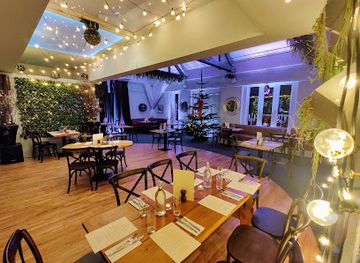 ireland/wicklow-mountains/restaurant/poulaphouca-house-falls