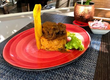 peru/chiclayo/restaurant/la-plaza-bar-grill