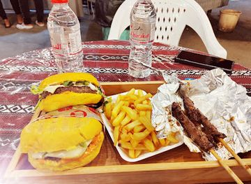 oman/nizwa/restaurant/majestic-burger