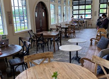 alabama/tuscaloosa-national-forest/restaurant/heritage-house-north-river