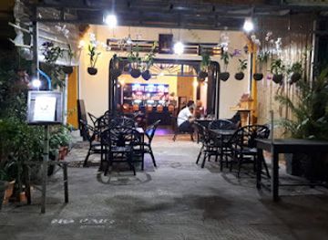 cambodia/kampot/restaurant/vanna-restaurant-bar