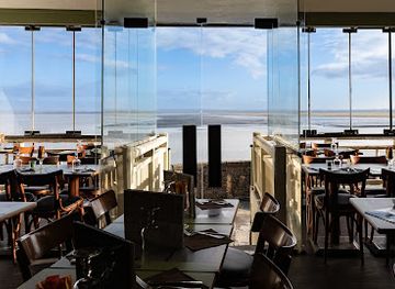 france/mont-saint-michel/restaurant/les-terrasses-de-la-baie