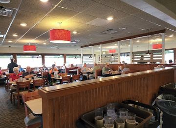 north-dakota/grand-forks/restaurant/perkins-restaurant-bakery