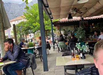 croatia/makarska/restaurant/restaurant-vinencia