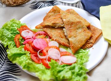 madagascar/antananarivo/ampefiloha/restaurant/tortitas-mg