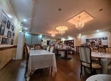 brunei/jerudong/restaurant/geo-eats