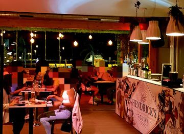 portugal/arrabida-natural-park/restaurant/feito-ao-bife