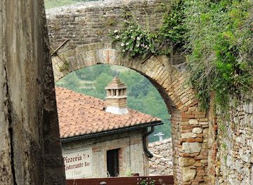 italy/san-gimignano/restaurant/i-fossi
