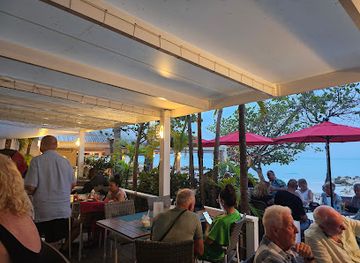 antigua-and-barbuda/dickenson-bay/restaurant/starfish-beachbar