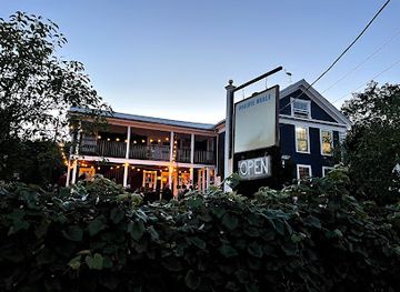 connecticut/bear-mountain/restaurant/the-prairie-whale