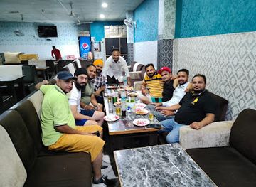 india/amritsar/wagah-border/restaurant/apni-rasoi
