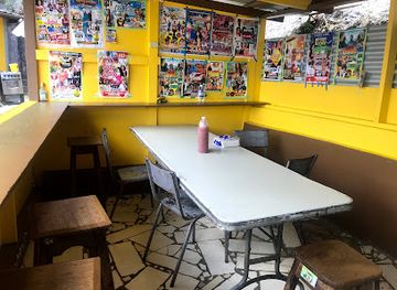 jamaica/middlesex-county/restaurant/fish-roadside-jerk-centre-and-bar