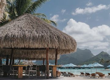 french-polynesia/taha-a/restaurant/fare-hoa-beach-bar-grill