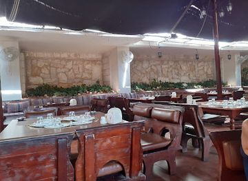 jordan/burial-mounds/restaurant/tawaheen-alhawa