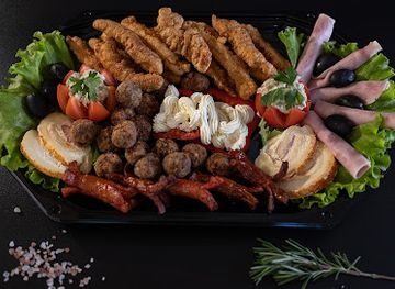 romania/sighisoara/restaurant/autoservire-la-piata