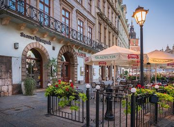 poland/krakow/restaurant/tradycyja