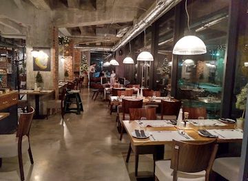 poland/kielce/restaurant/zolty-slon