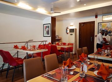 india/kolkata/restaurant/one-step-up