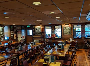 maryland/eastern-shore/restaurant/cantler-s-riverside-inn