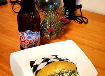 turks-and-caicos-islands/grace-bay/restaurant/banksi-bar-and-restaurant