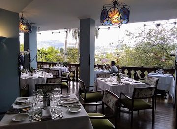 ecuador/azuay-region/restaurant/el-jardin-restaurante