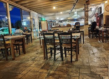 cyprus/polis-chrysochous/restaurant/tis-pizzas-mezeklikia