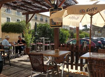 france/languedoc-roussillon/restaurant/la-tavernat-restaurant-bar-a-bieres