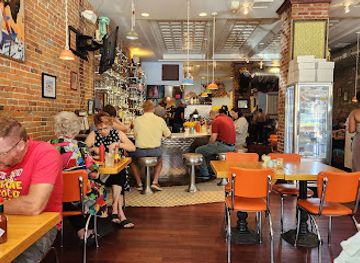 kansas/lawrence/restaurant/ladybird-diner