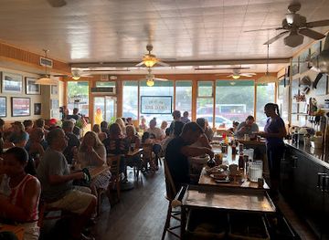 new-york/montauk/restaurant/john-s-pancake-house