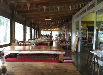 south-africa/eastern-cape/restaurant/crossways-country-kitchen