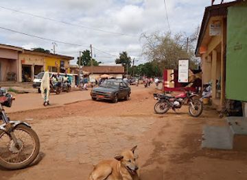 cameroon/ngaoundere/restaurant/carrefour-maire-doumbe-oumar