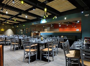 vermont/orleans-county/restaurant/howie-s-restaurant
