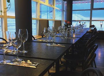iceland/grindavik/restaurant/hja-hollu