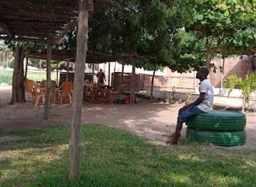 togo/agbodrafo/restaurant/country-woman-lake