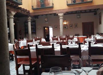 spain/avila/restaurant/los-candiles