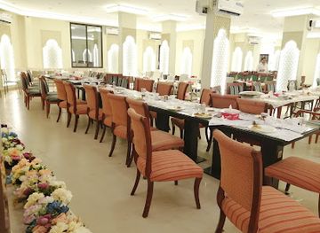 bahrain/bahrain-international-circuit/restaurant/century-international-restaurant