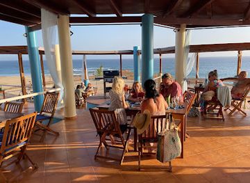 cabo-verde/maio/restaurant/martin-s-restaurant