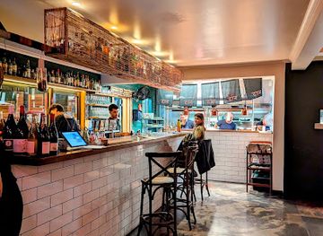 australia/mount-wellington/restaurant/dana-eating-house