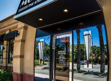 california/anaheim/anaheim-resort/restaurant/morton-s-the-steakhouse