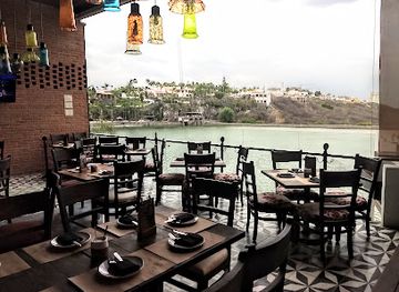 mexico/queretaro/juriquilla/restaurant/plaza-nautica