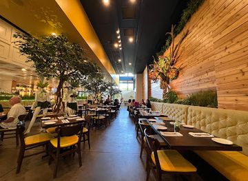 texas/irving/restaurant/hugo-s-invitados