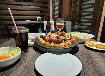 colombia/risaralda-department/restaurant/lenos-parrilla