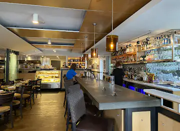 bb's restaurant and bar