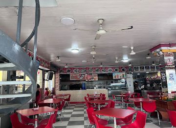 peru/iquitos/restaurant/ari-s-burger