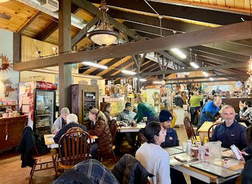 new-york/hunter-mountain/restaurant/catskill-mountain-country-store-windham