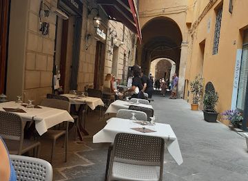 italy/siena/restaurant/la-vecchia-taverna-di-bacco