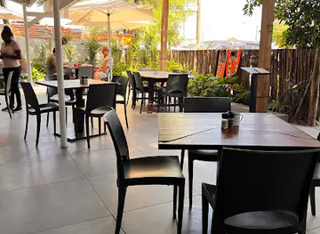 The Duck Café