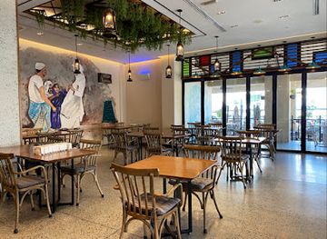 kuwait/jaber-al-ahmad-cultural-centre/restaurant/darb-alzalag-restaurant