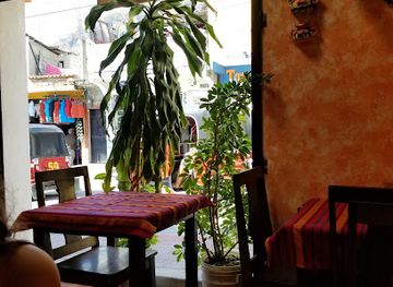 guatemala/panajachel/restaurant/restaurante-mexicano-la-michoacana